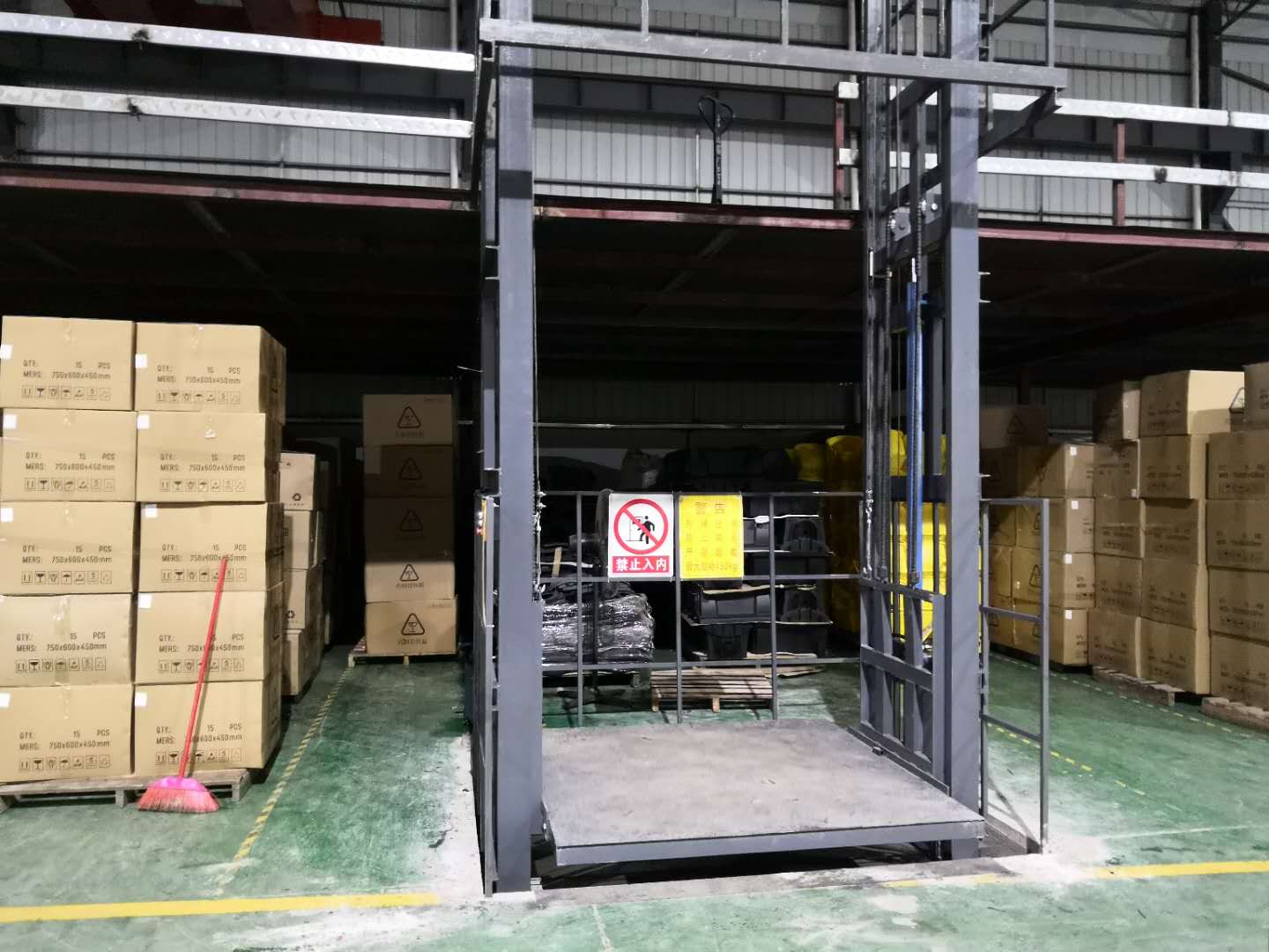 深圳導軌升降平臺